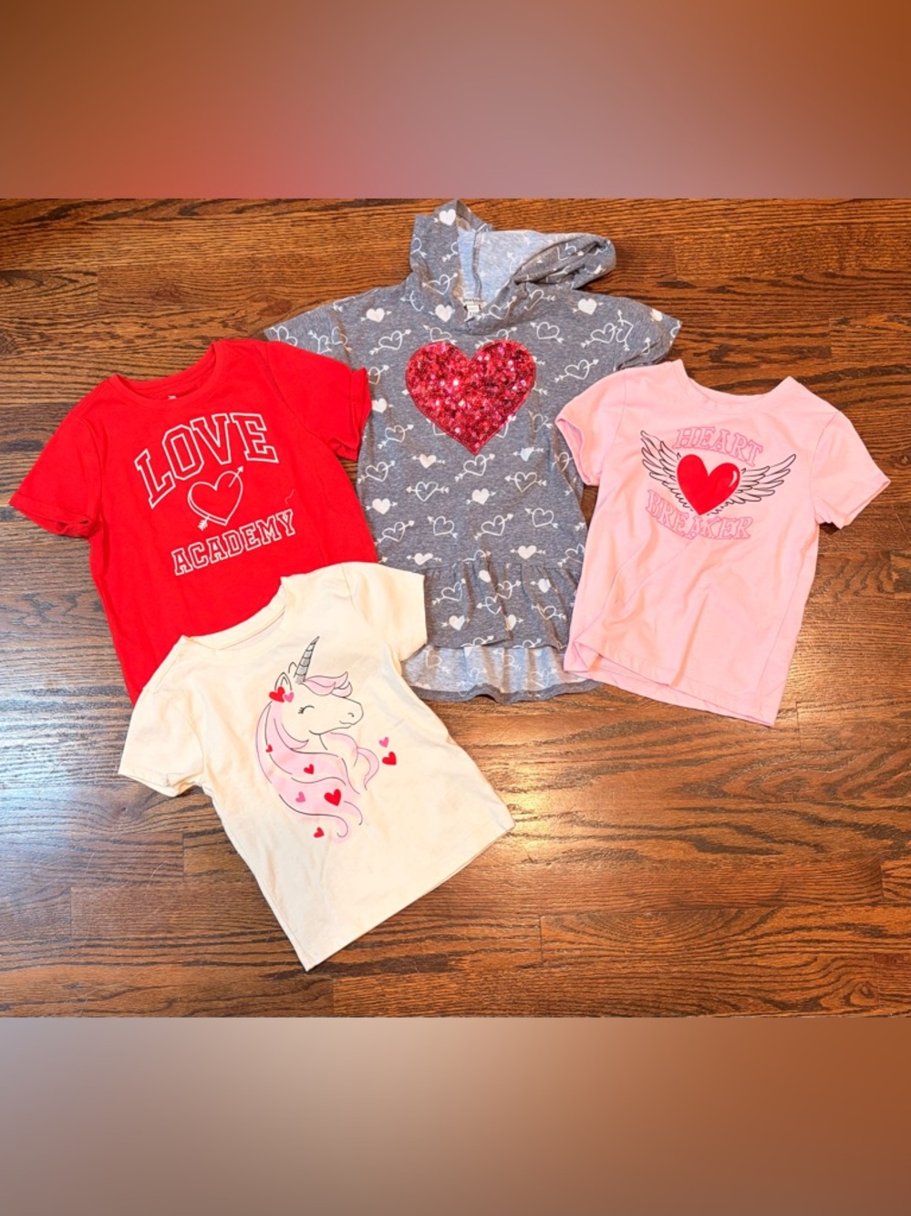 Tshirt heart lot